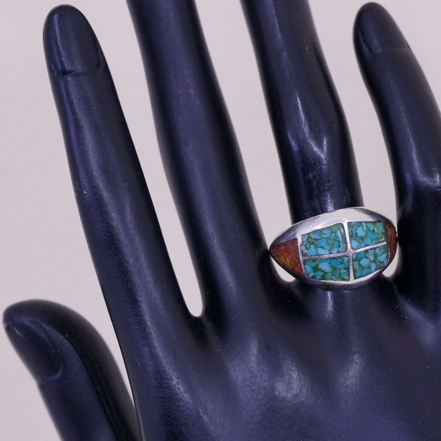 sz 9, natives American Sterling 925 silver handmade ring w/ turquoise N coral