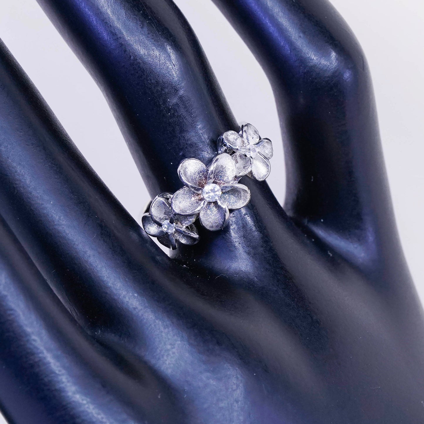 sz 6, vtg sterling silver plumeria flower with crystal ring, 925 silver ring