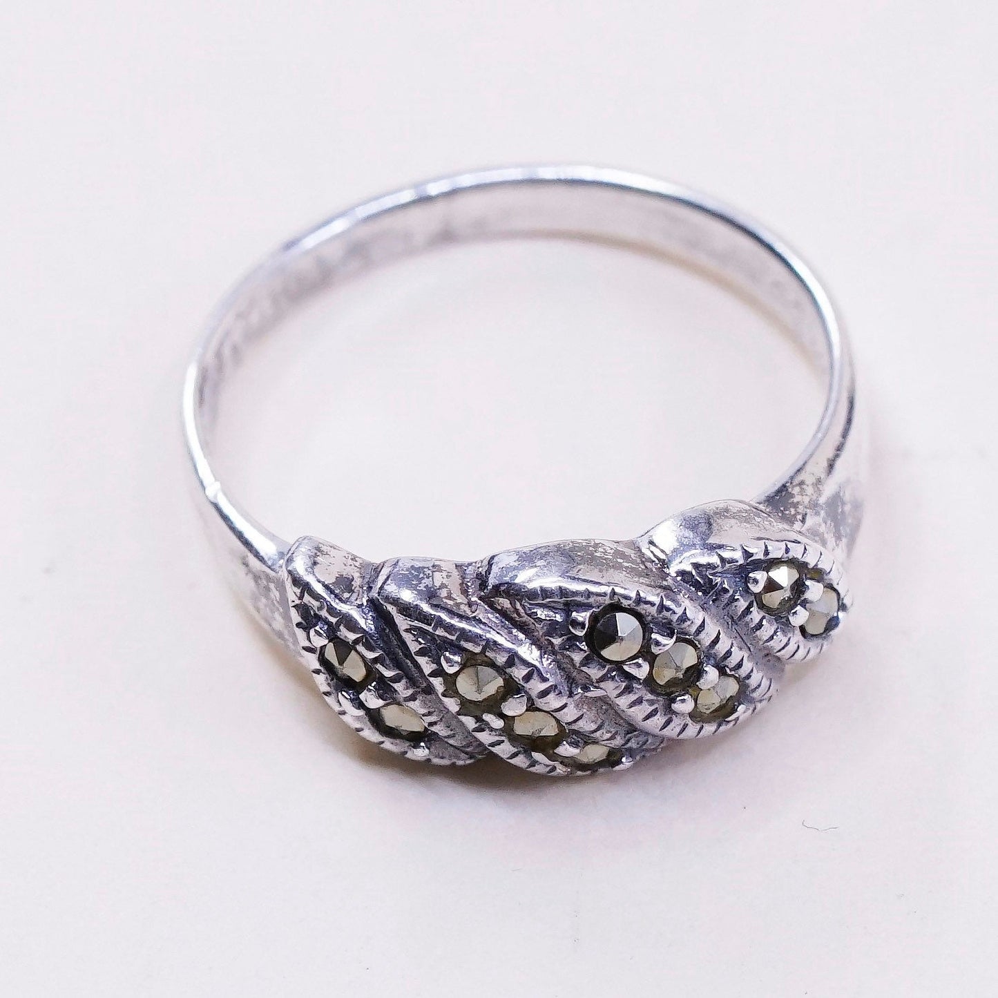 Size 6, Vintage LR Sterling 925 silver handmade ring with marcasite