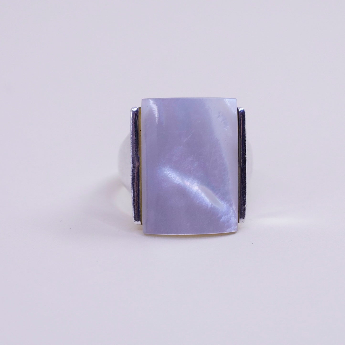 Size 9, sterling silver handmade ring mother of pearl, modern 925 cocktail band