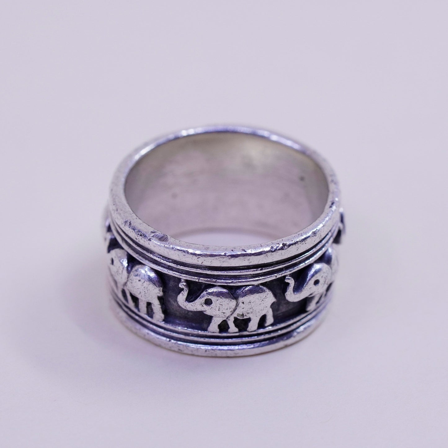 Size 7, vintage sterling silver handmade ring. 925 elephant band