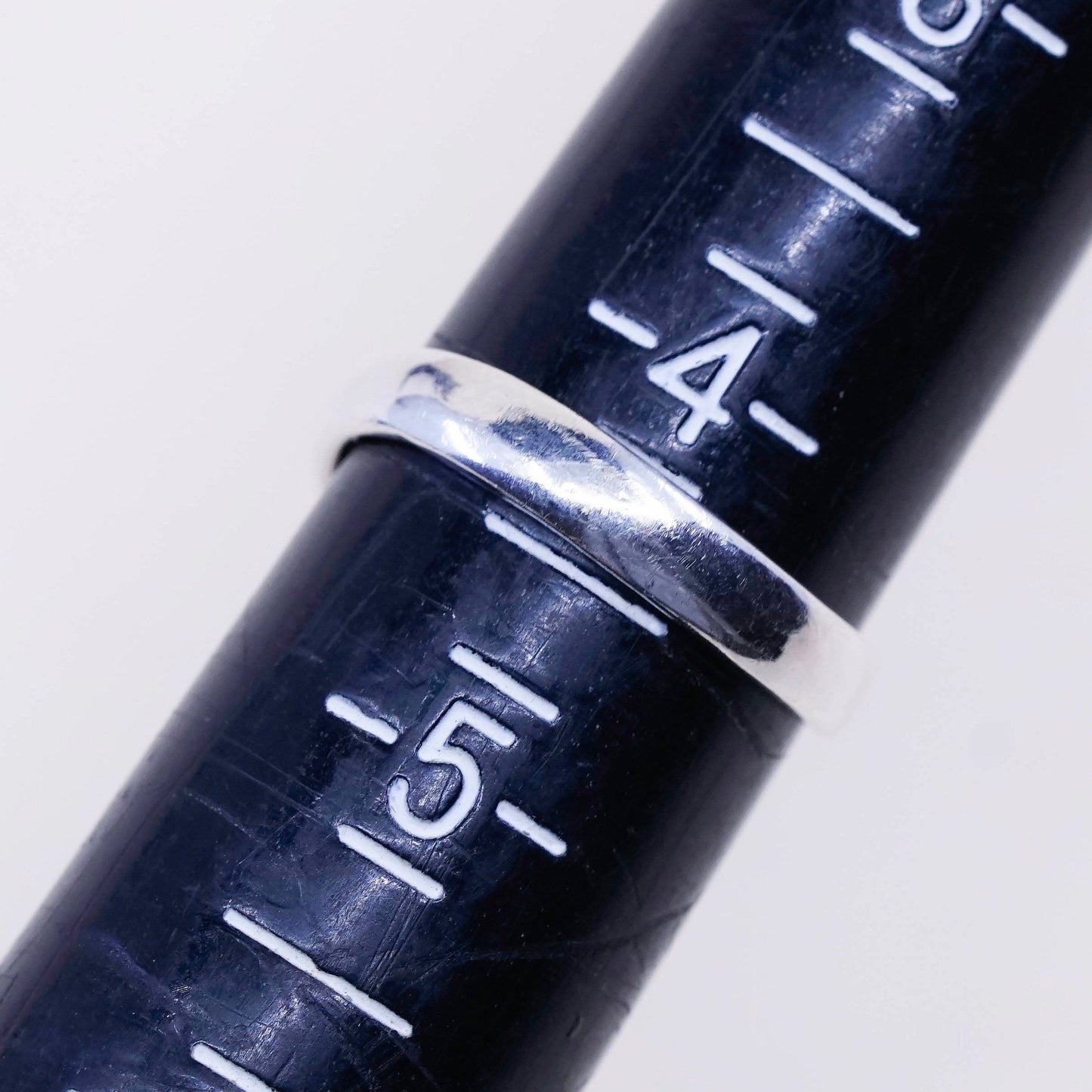 Size 4.25, vintage sterling 925 silver handmade ring with moonstone