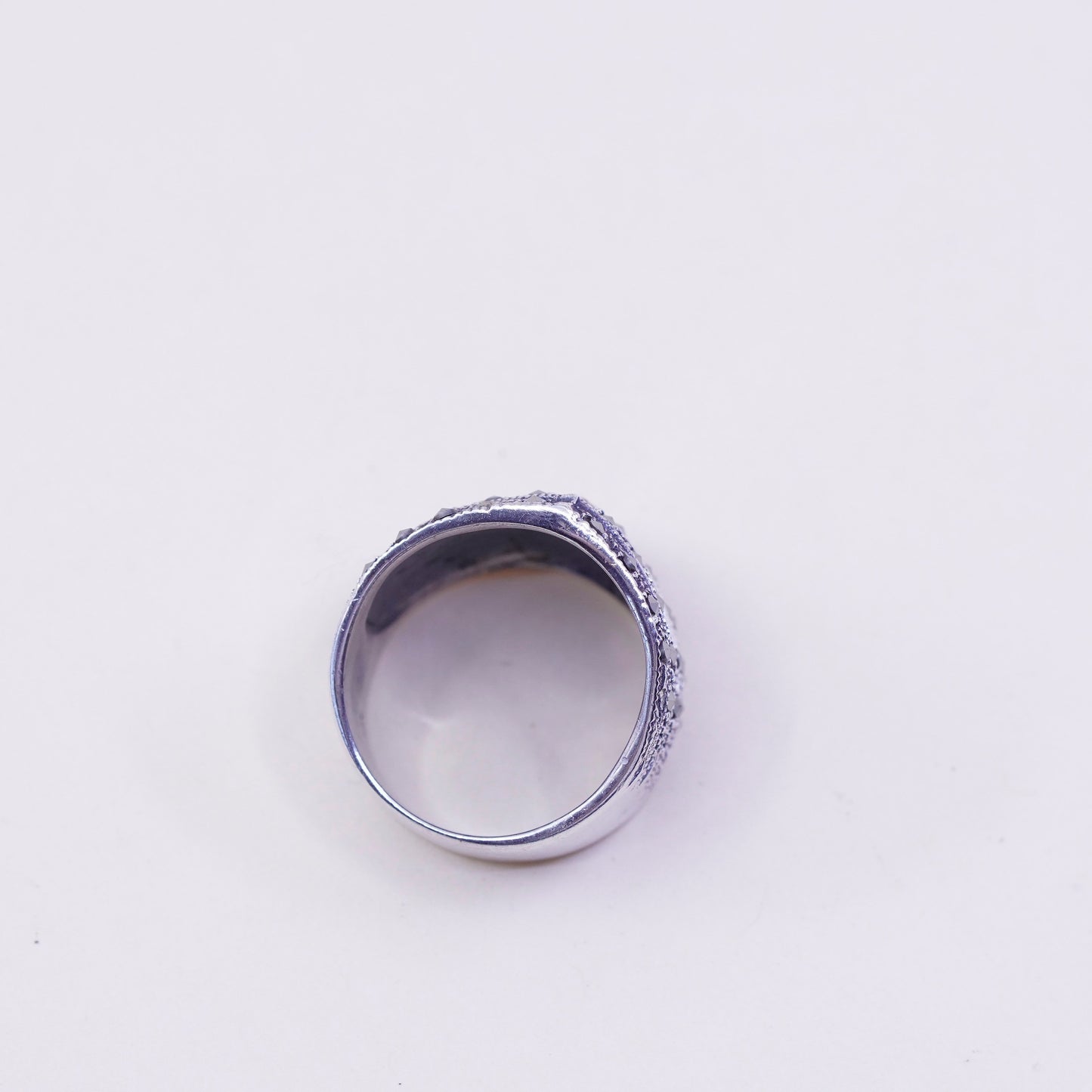 Size 6.75, Vintage Sterling silver handmade ring, 925 ribbed band w/ Marcasite