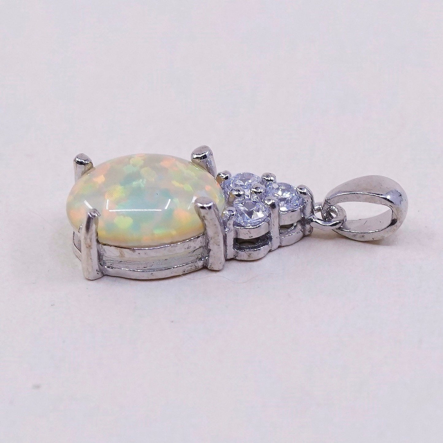VTG Sterling silver handmade pendant, solid 925 silver with opal