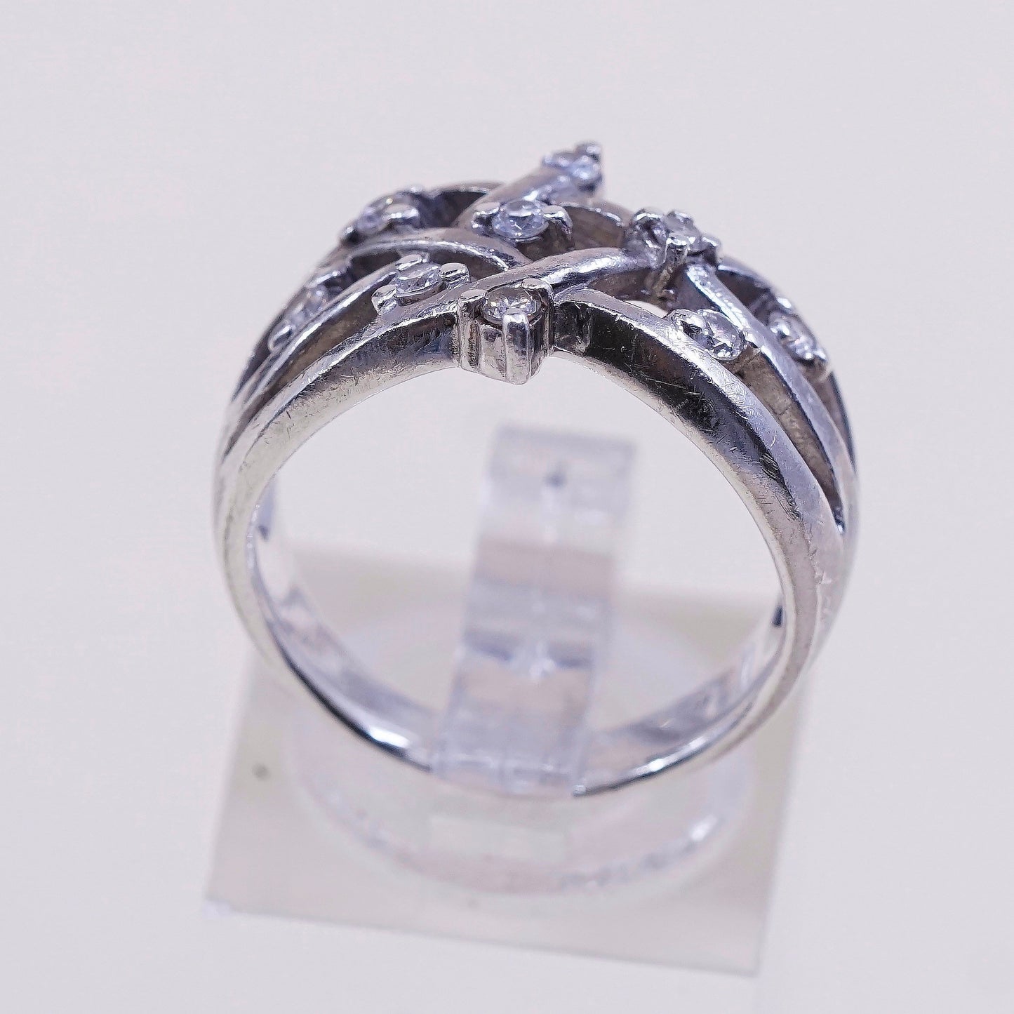 sz 7, vtg Sterling silver 925 ring, statement band with round CZ and filigree