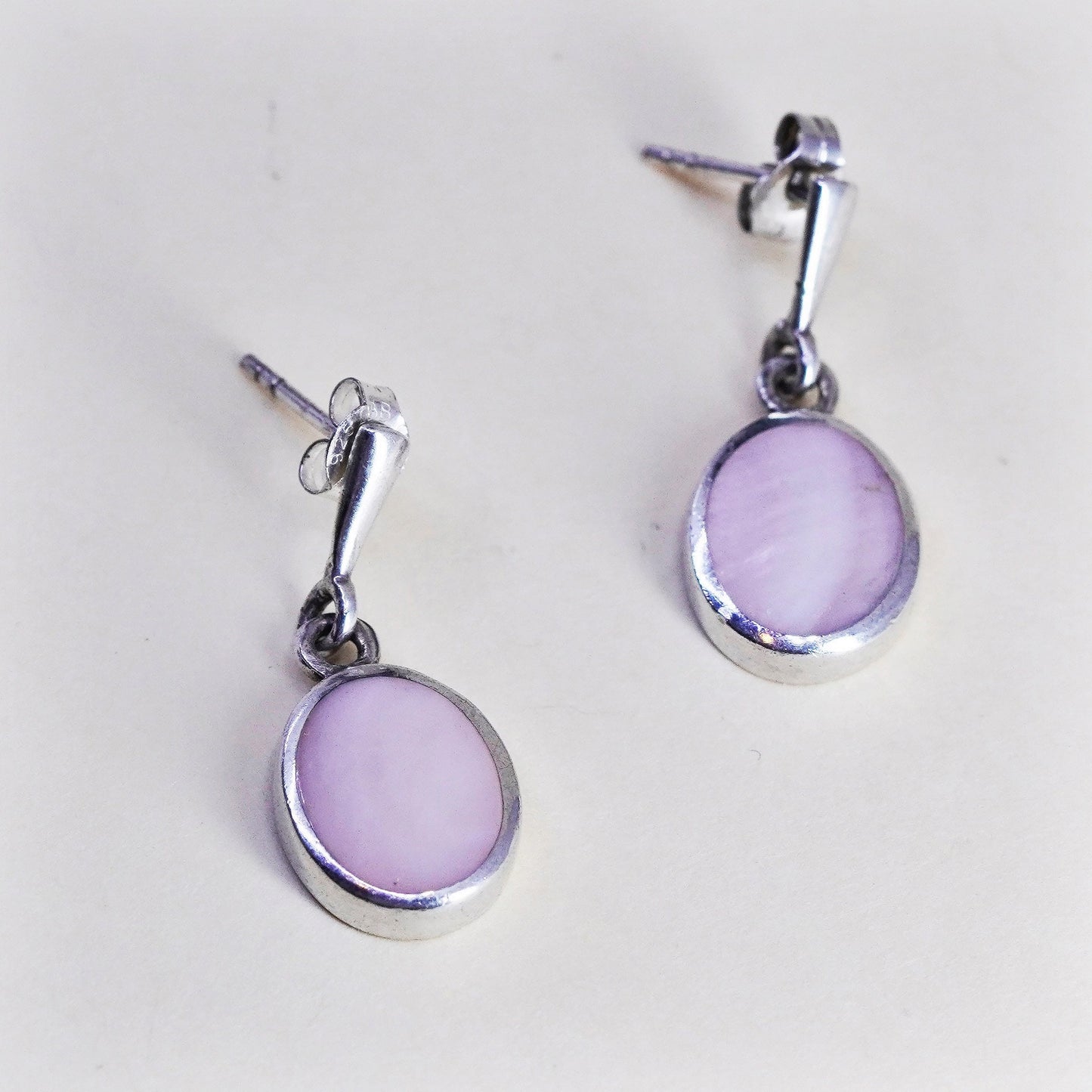 Vintage sterling 925 silver handmade earrings with pink mother of pearl