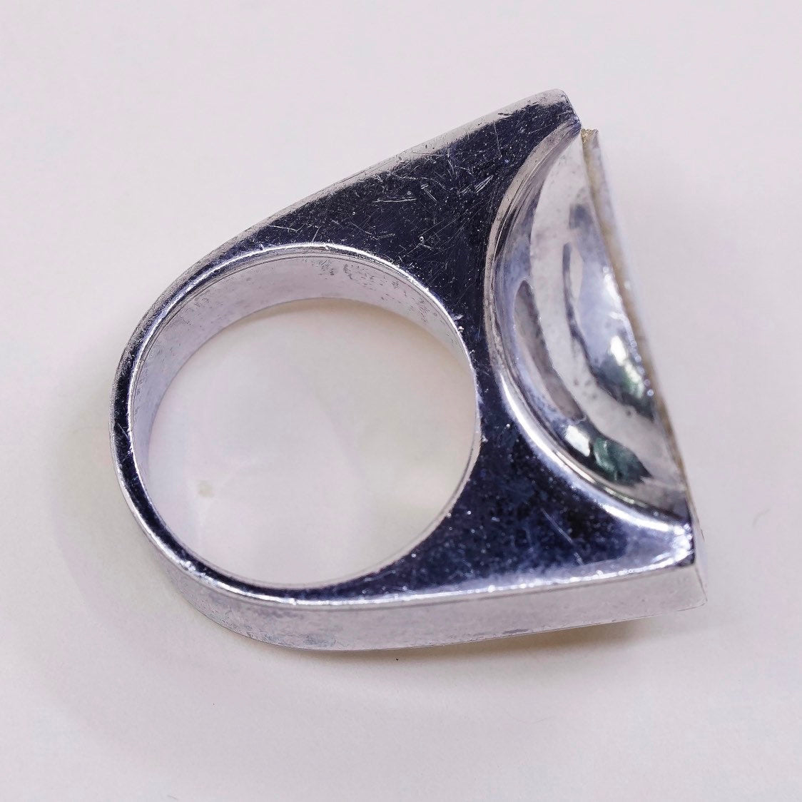 sz 6, vtg sterling 925 silver handmade cocktail ring, w/ MOP inlay, stamped 925