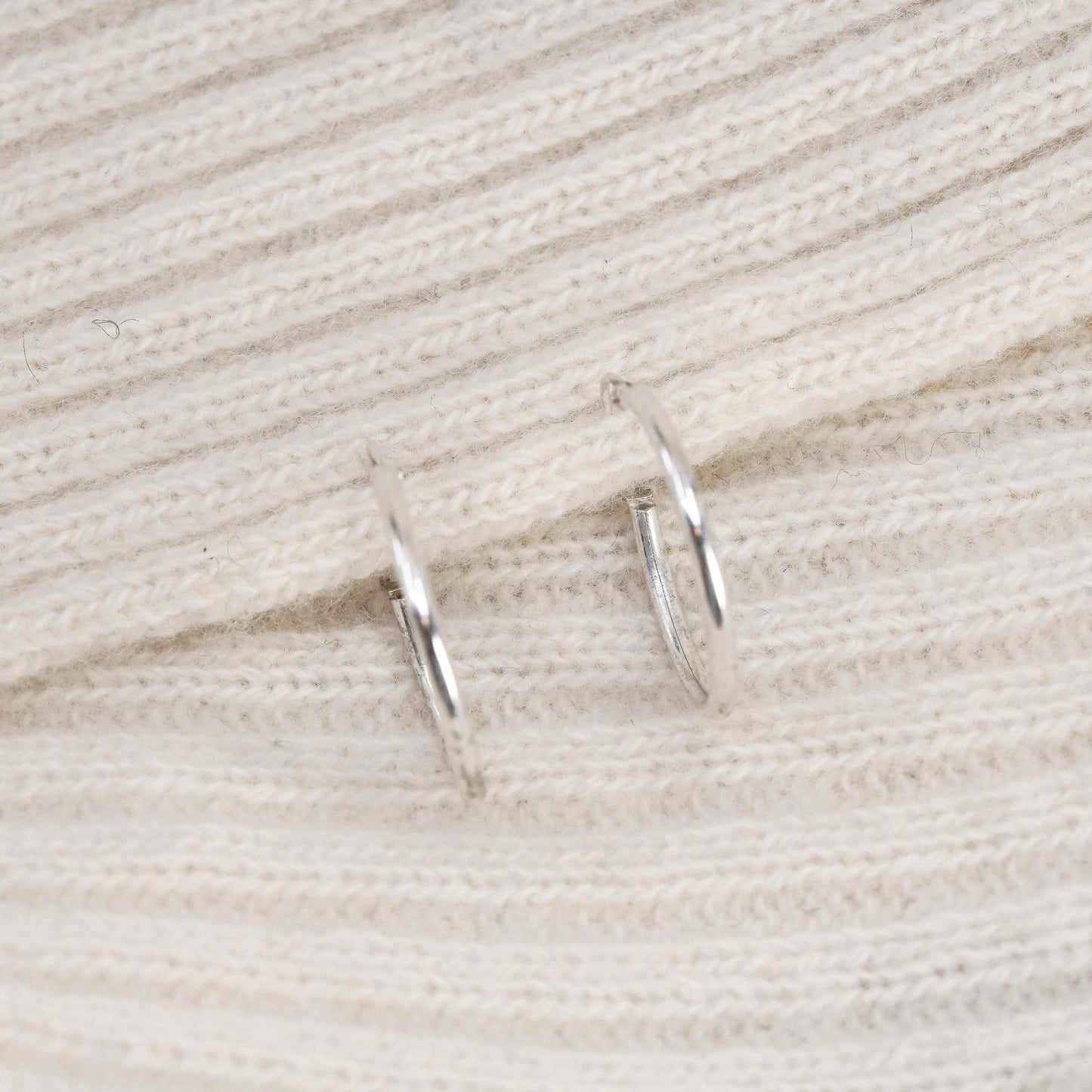 0.75”, Vintage sterling 925 silver loop earrings, minimalist primitive hoops
