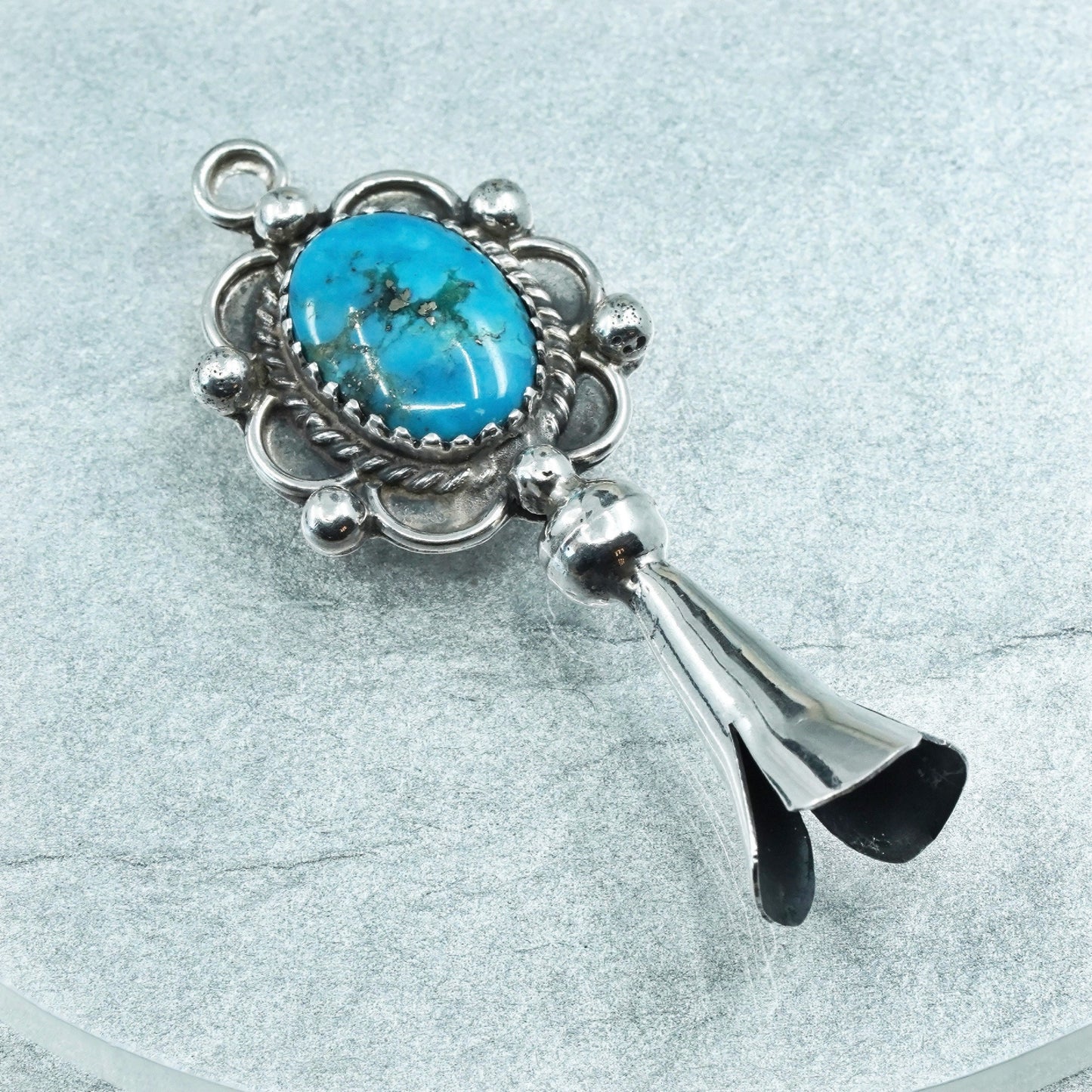 Vintage Native American sterling 925 silver pendant with turquoise