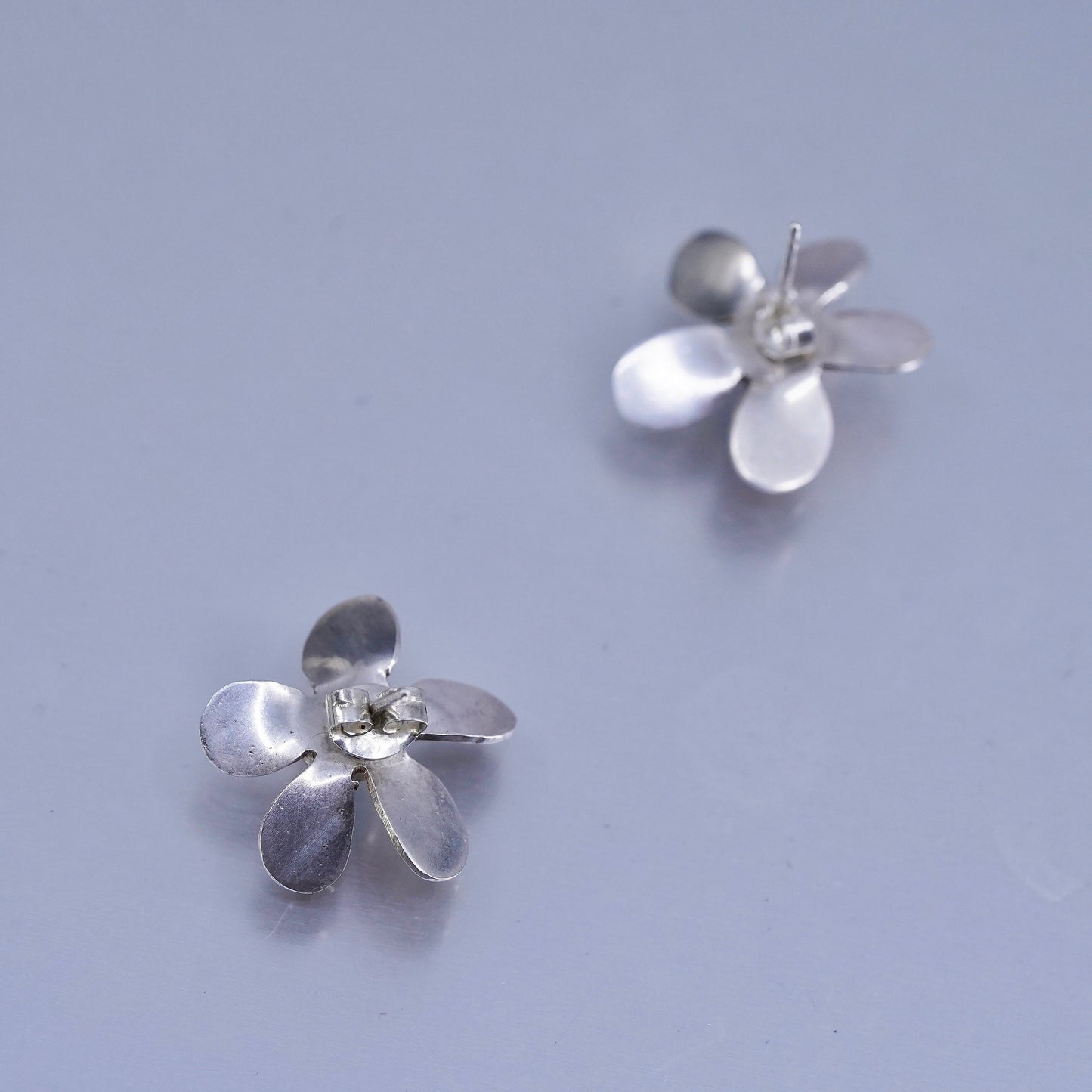 southwestern Sterling 925 silver handmade earrings, flower studs blue crystal