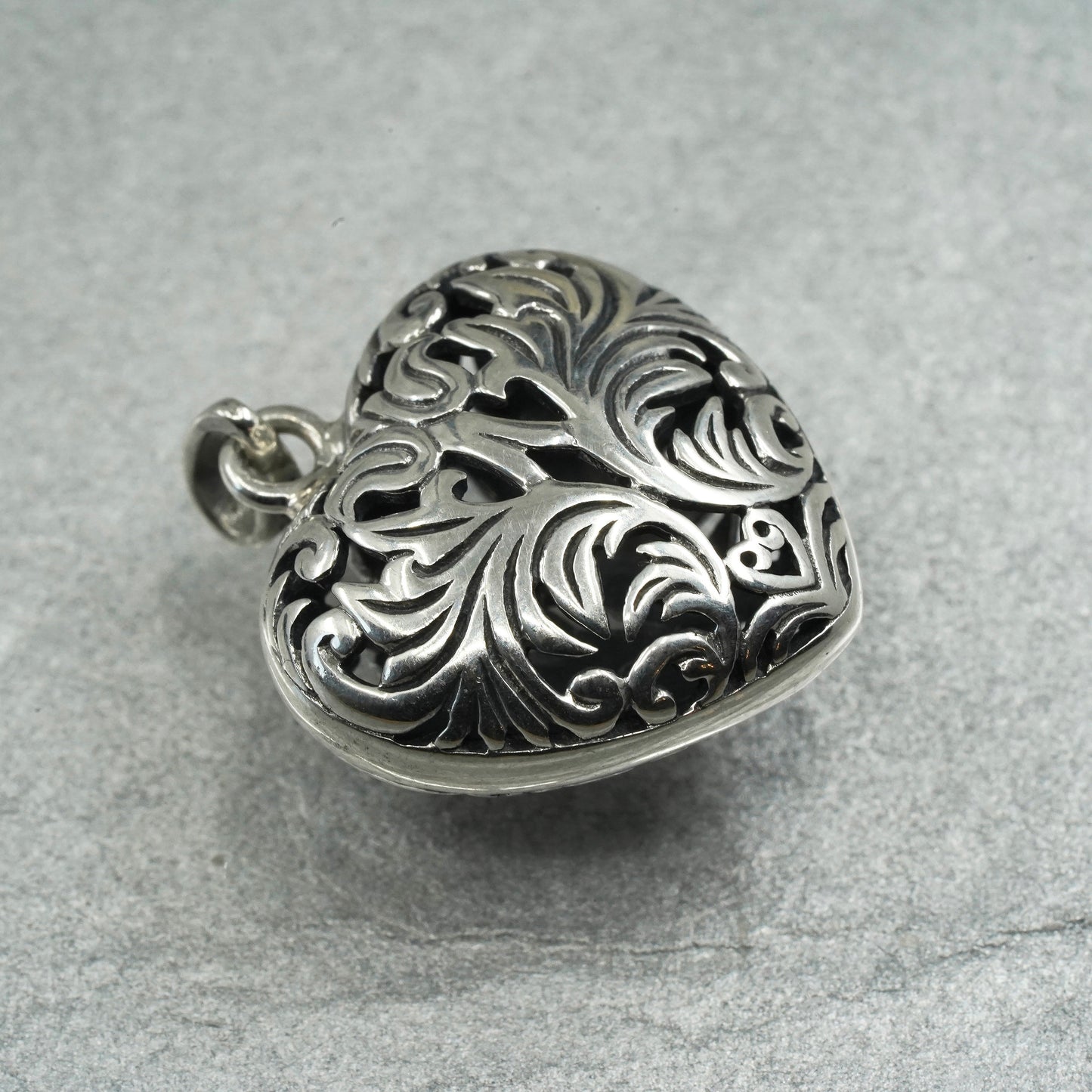 Vintage sterling 925 silver Jezlaine filigree heart pendant charm