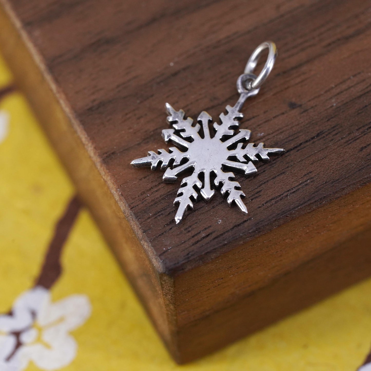 Vintage sterling 925 silver handmade snowflake charm pendant