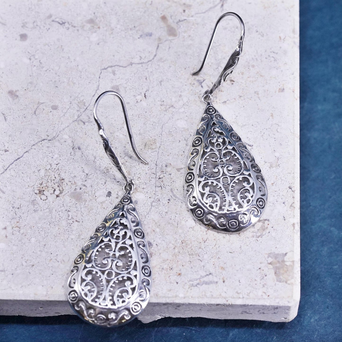 Vintage Sterling silver handmade earrings, 925 filigree teardrops