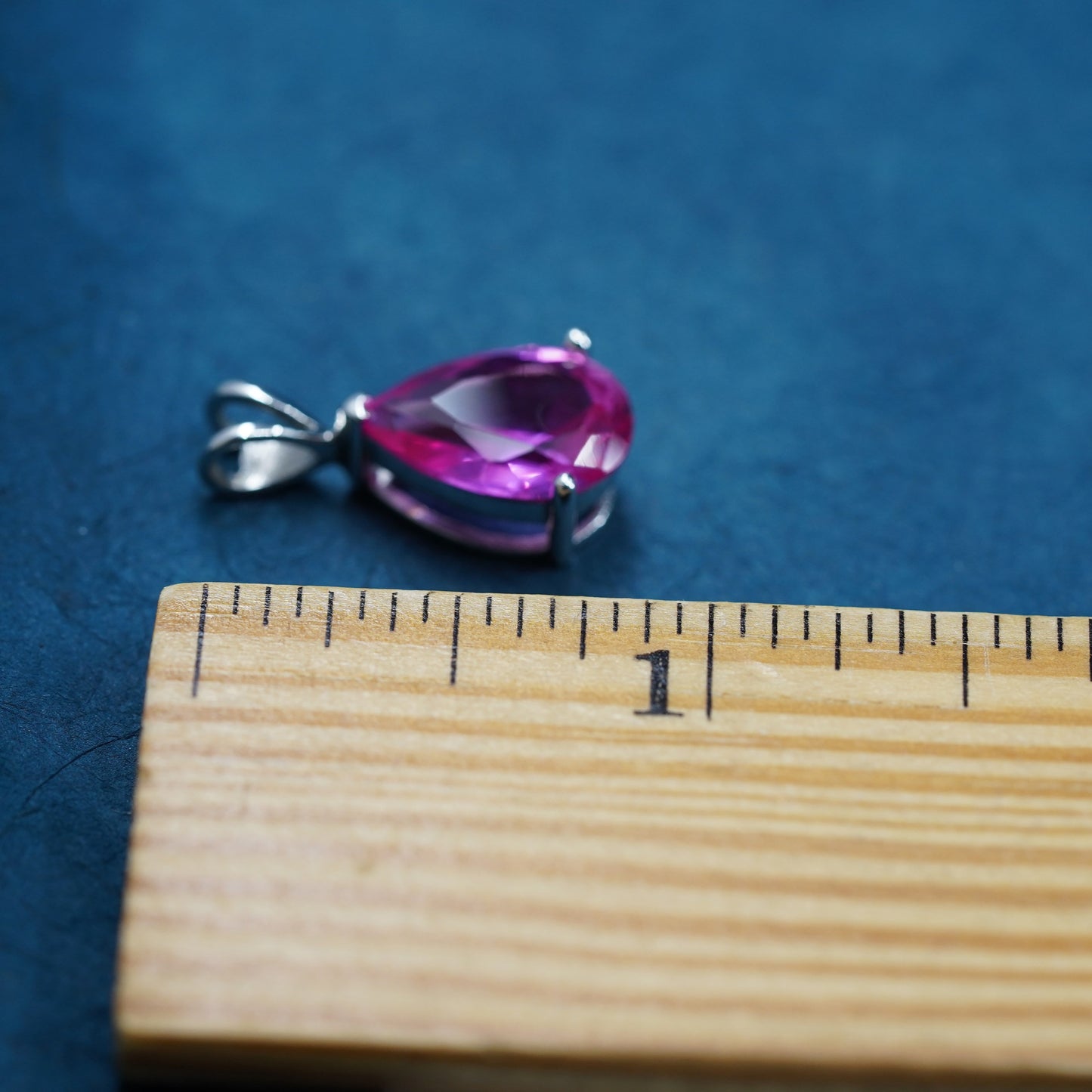 Vintage Sterling silver 925 handmade pendant with teardrop pink crystal