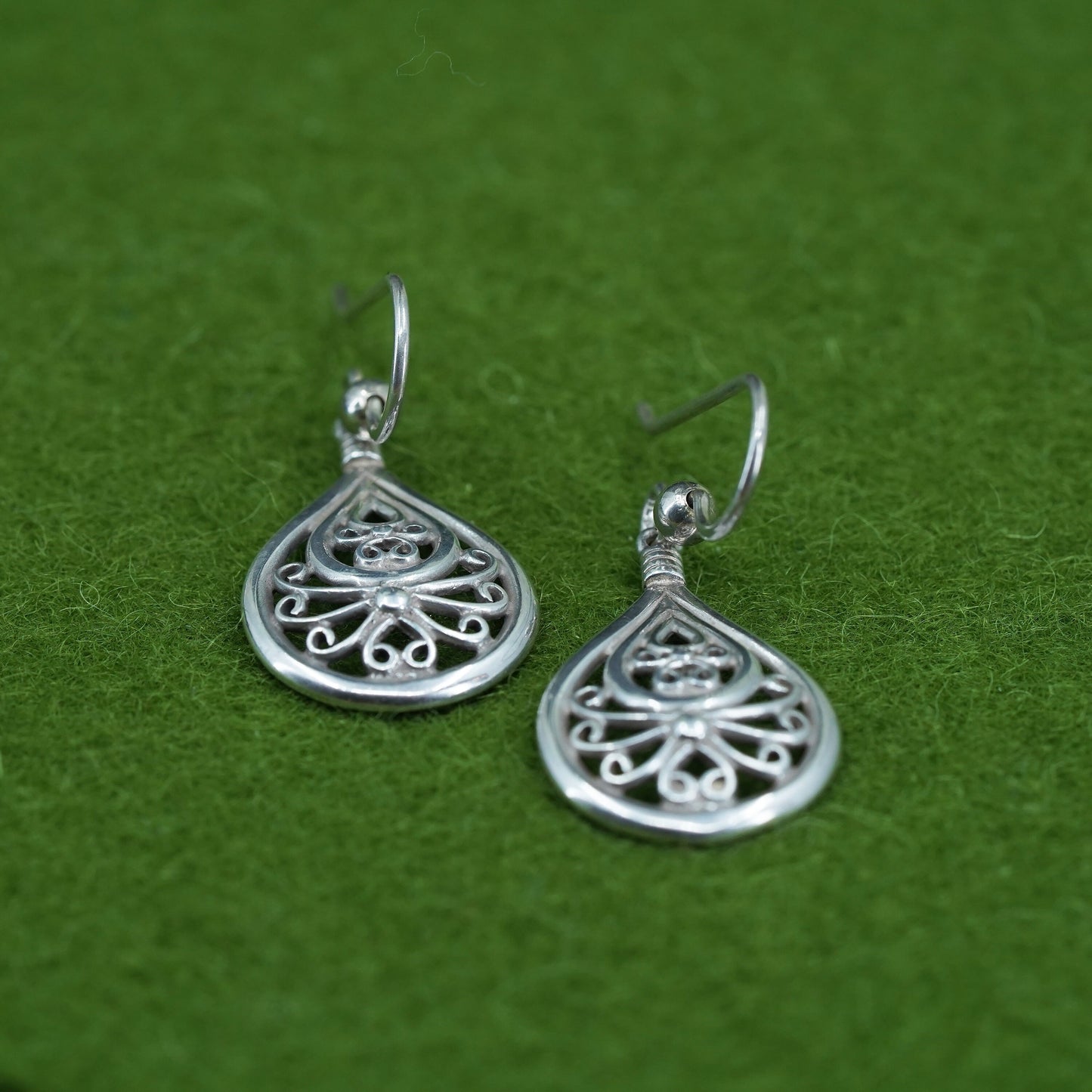 Vintage sterling silver handmade earrings, 925 filigree teardrop