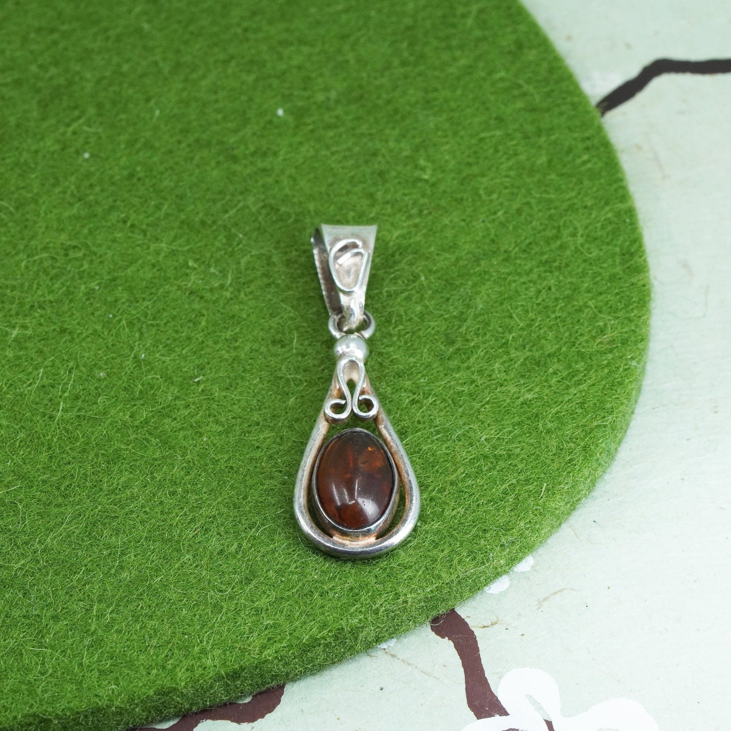 Vintage Sterling 925 silver handmade teardrop pendant with amber