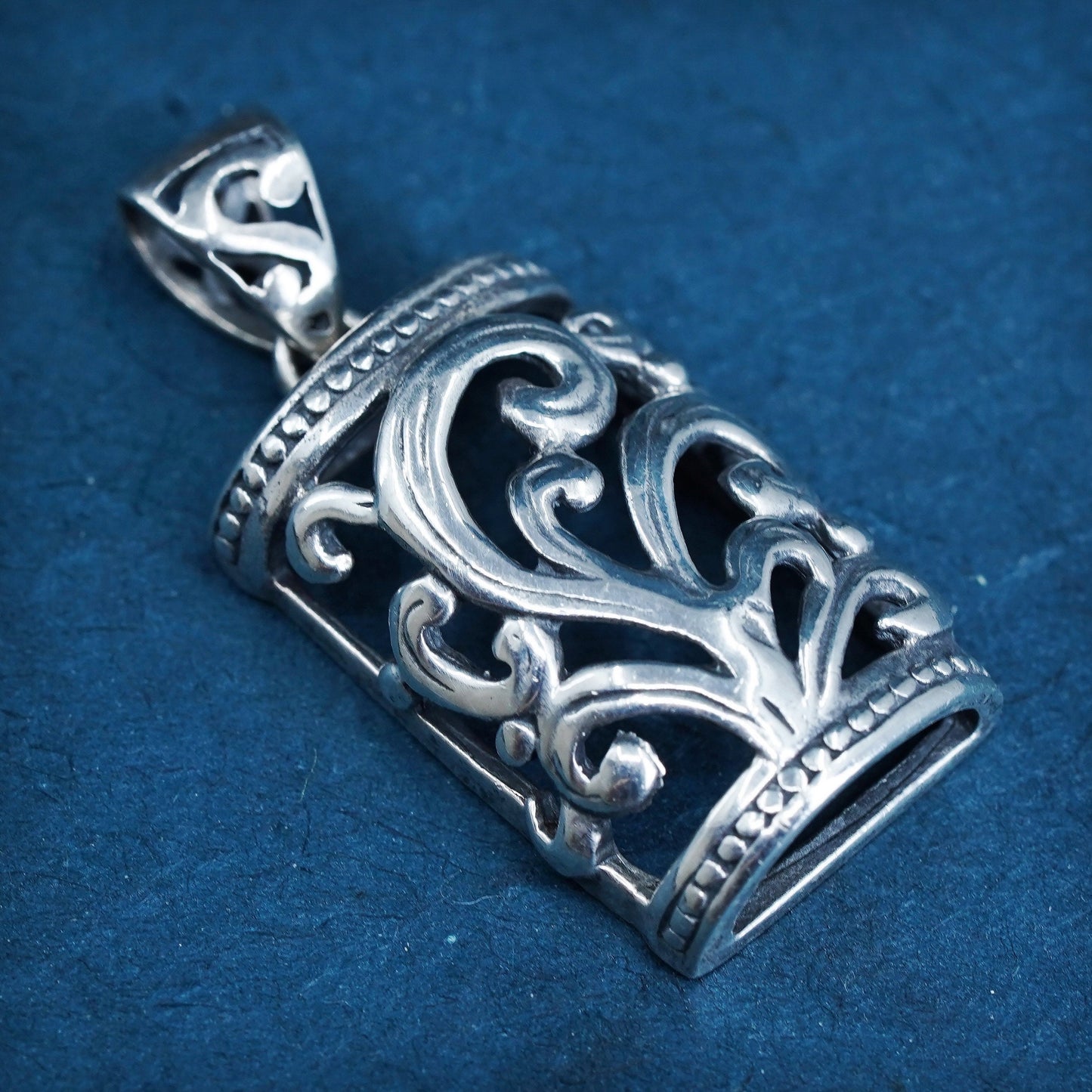 Vintage Sterling silver handmade pendant, 925 filigree bali pendant