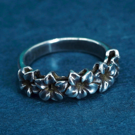 Size 5, vintage Sterling silver handmade ring, 925 plumeria flower