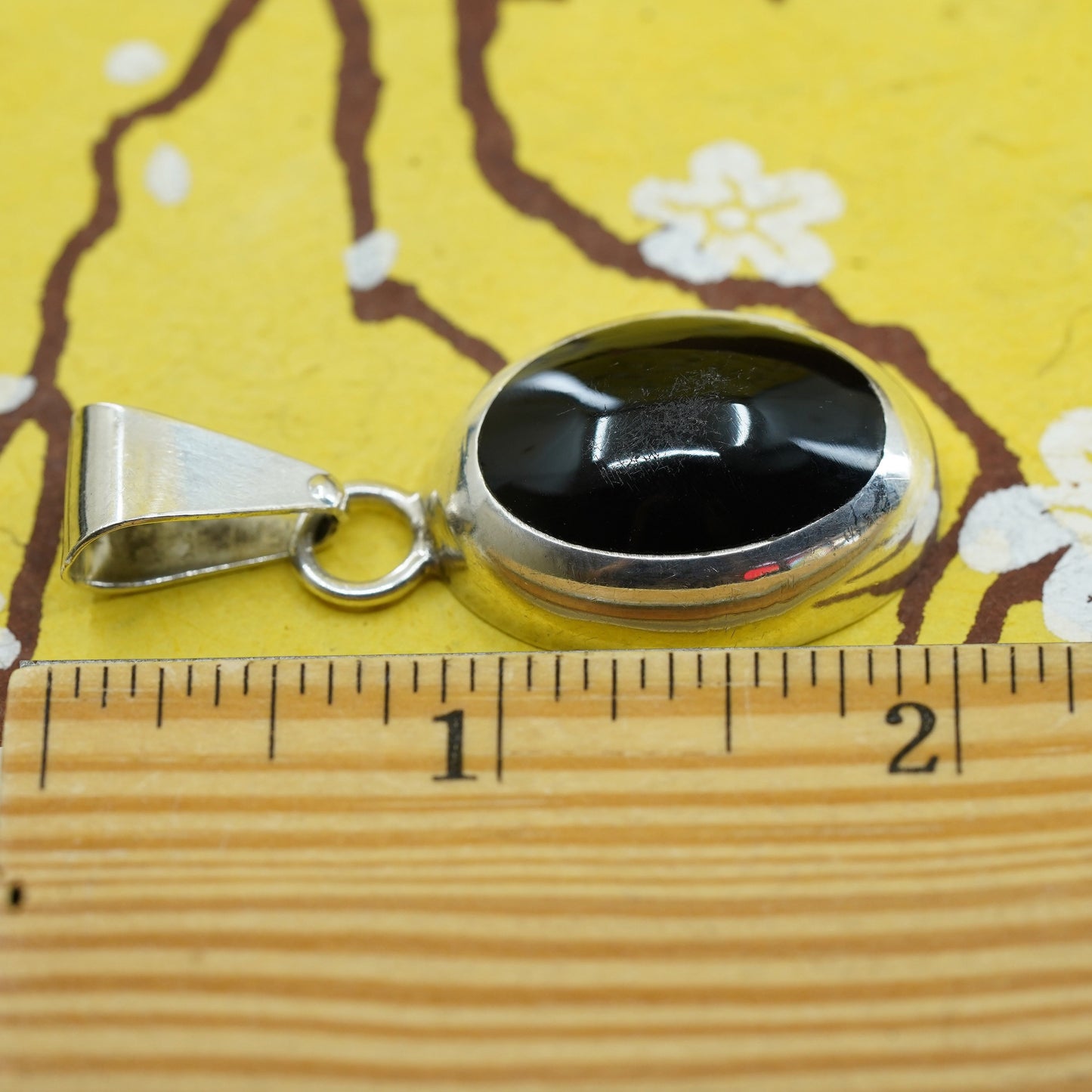 Vintage Sterling 925 silver handmade pendant with oval obsidian inlay