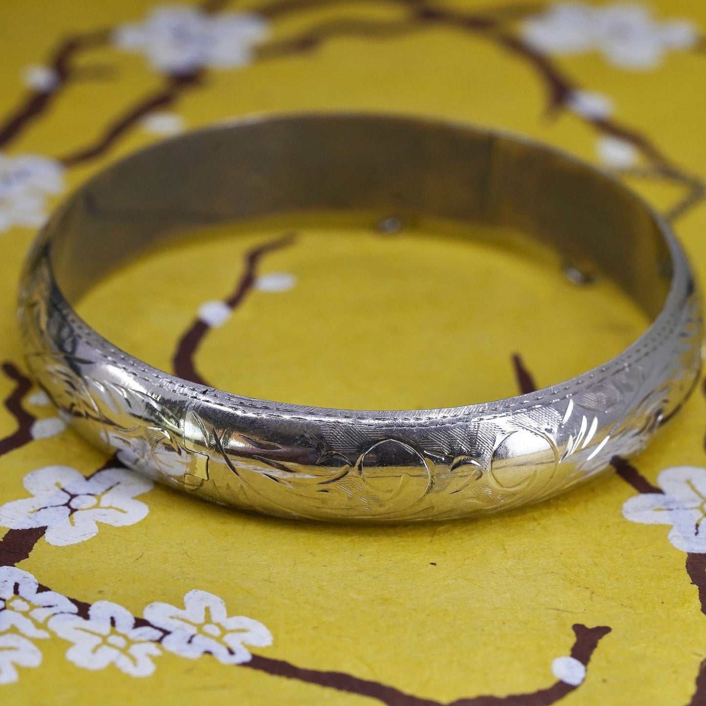 7.25”, Vintage Sterling silver handmade bracelet, 925 textured hinged bangle