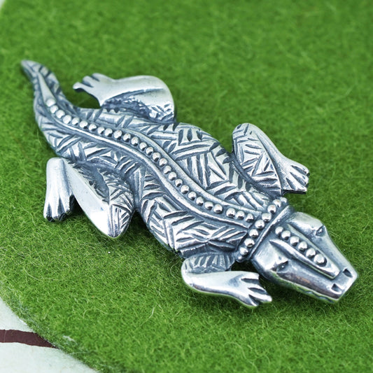 Vintage Pewter Newpro silver tone brooch, crocodile alligator pin