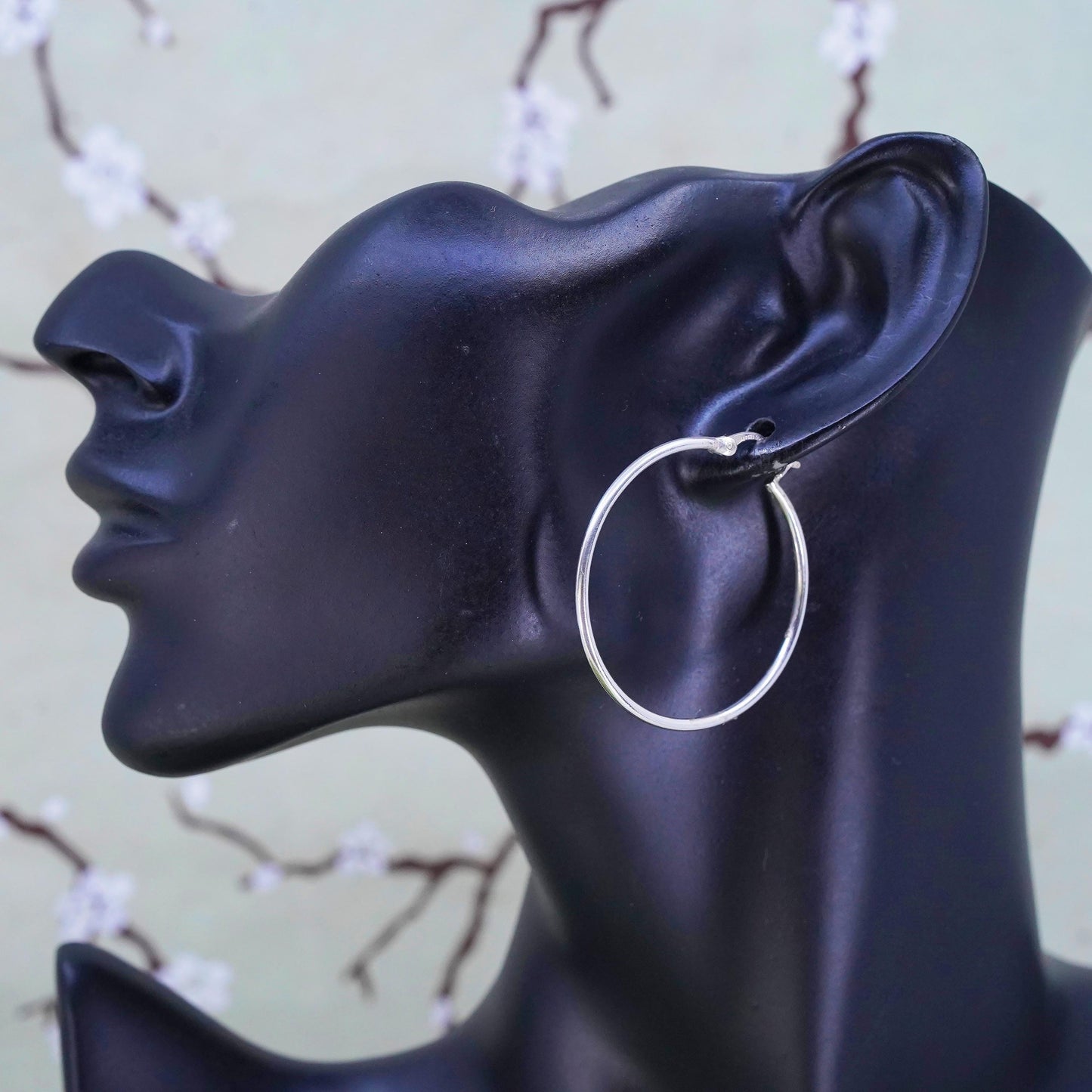 1.5” Vintage sterling silver loop earrings, fashion minimalist primitive hoops