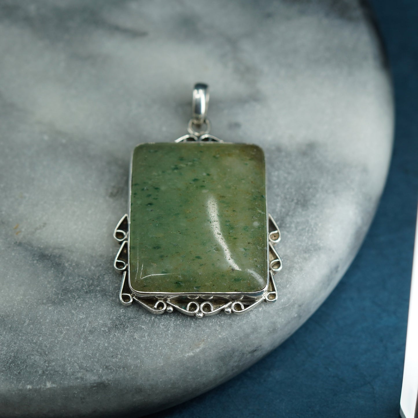 Vintage Sterling 925 silver handmade pendant with rectangular jade