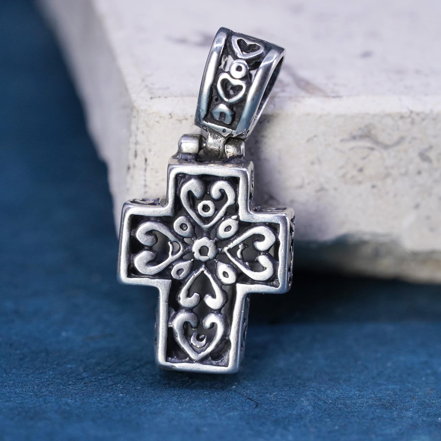 Vintage Sterling silver handmade pendant, 925 filigree cross charm