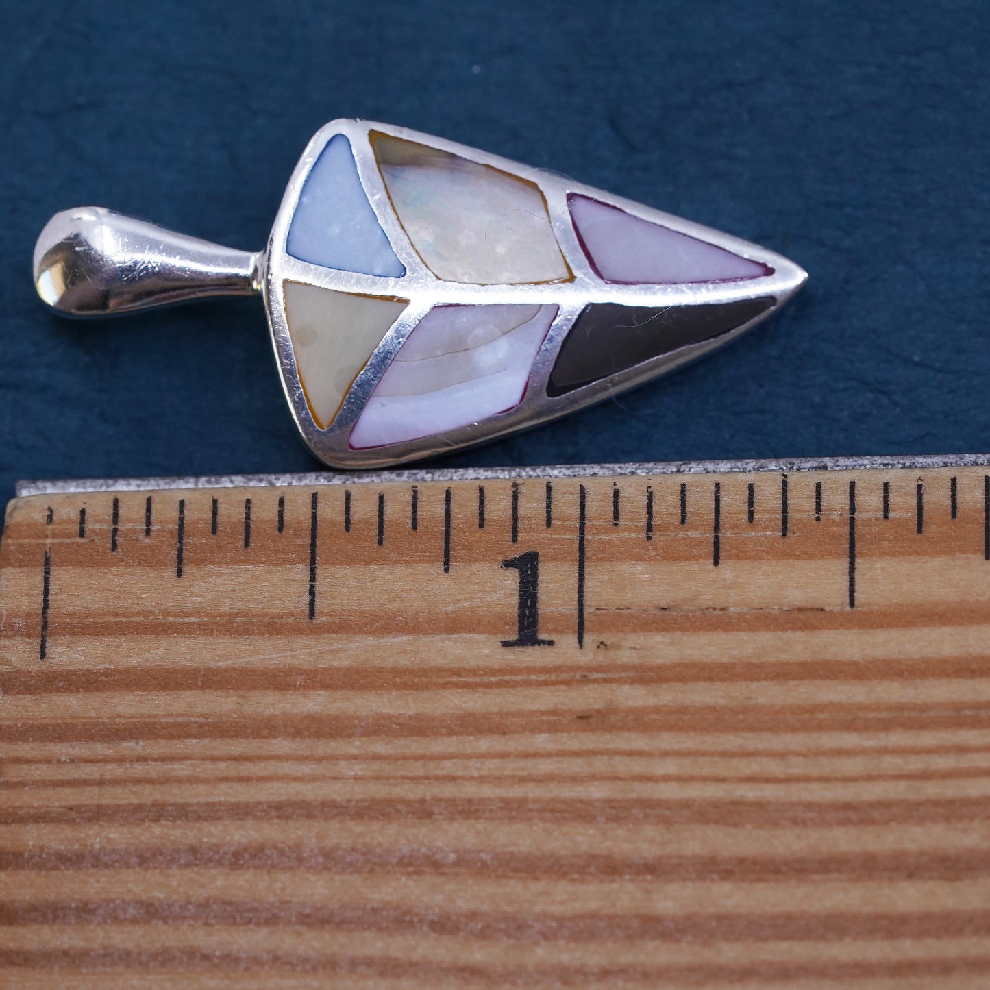 Vintage Sterling 925 silver triangular pendant with pink blue mother of pearl