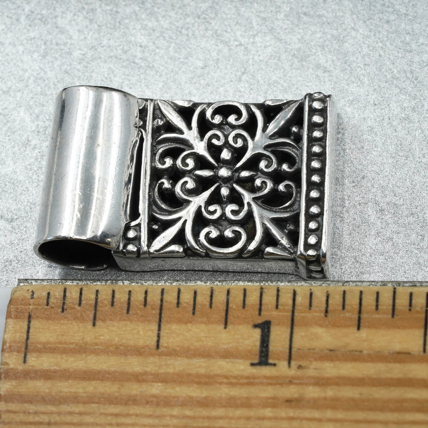 Vintage sterling 925 silver handmade filigree square pendant