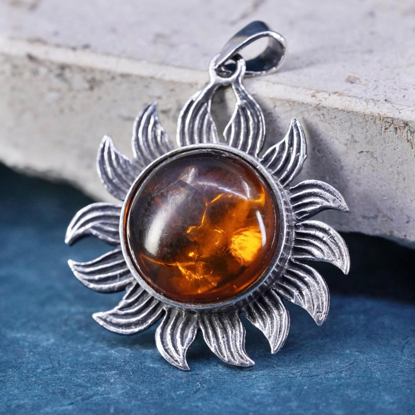 Vintage Sterling 925 silver handmade sun pendant with amber