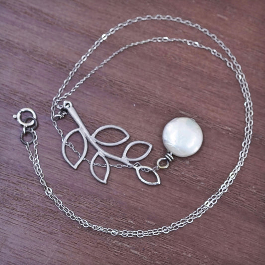 18”, Sterling silver necklace, 925 Figaro chain with leaf pendant and pearl