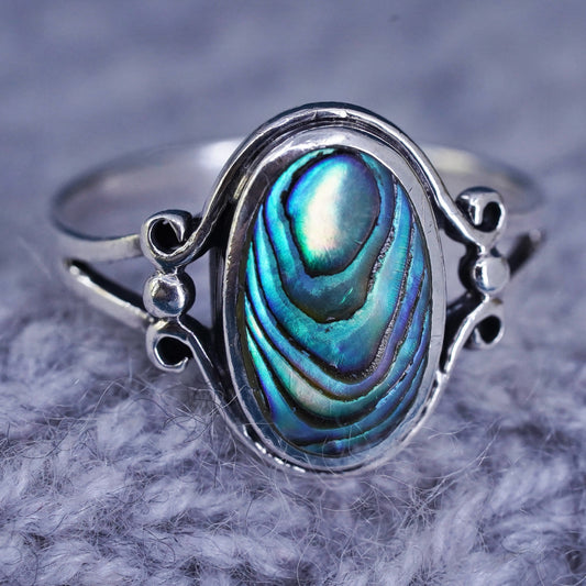 Size 8, vintage sterling 925 silver handmade ring with oval abalone inlay