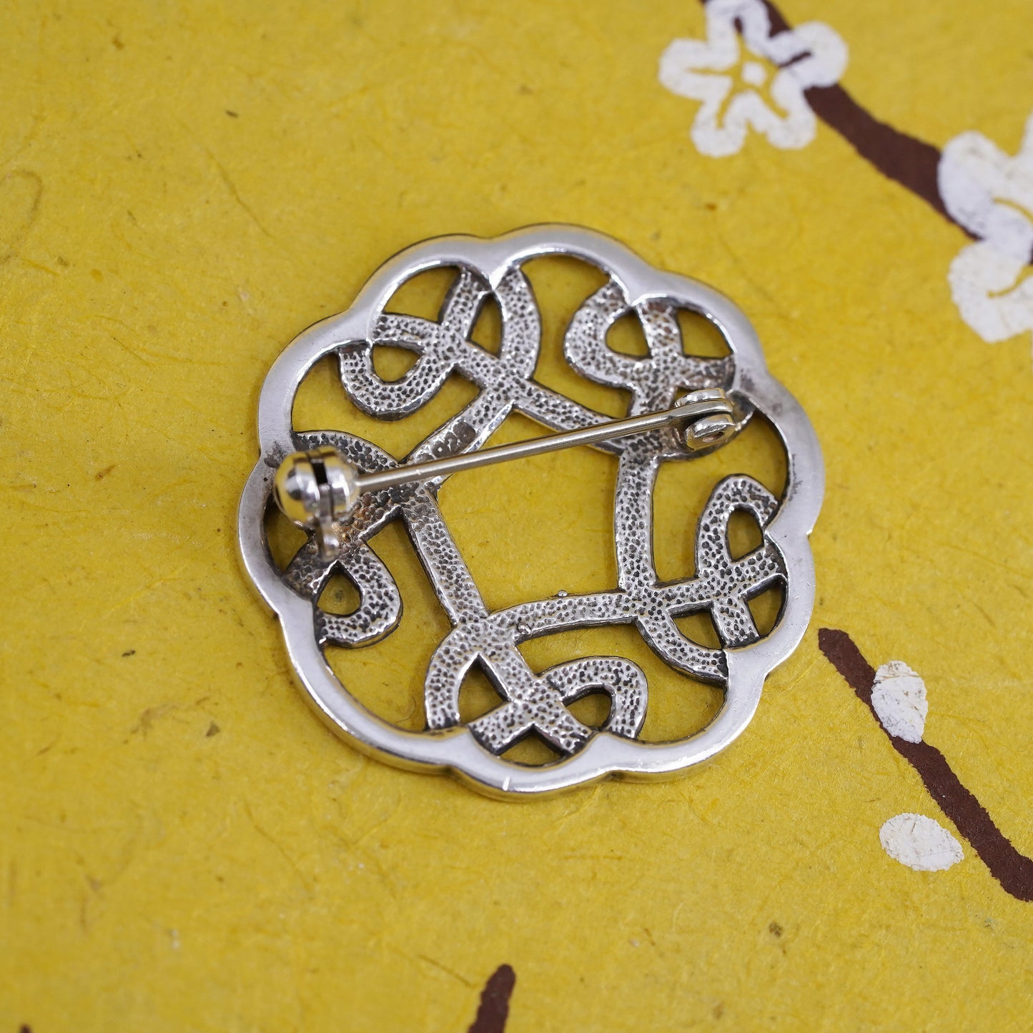 Vintage handmade sterling 925 silver Irish celtic knot brooch