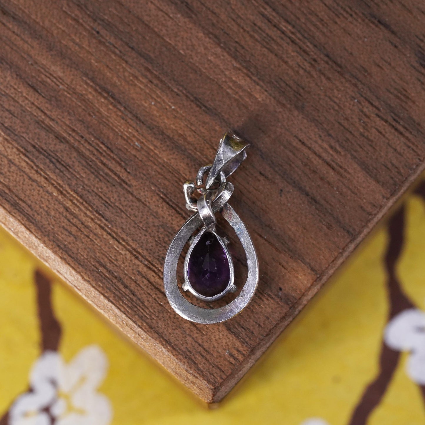 Vintage Sterling silver 925 handmade teardrop pendant with amethyst