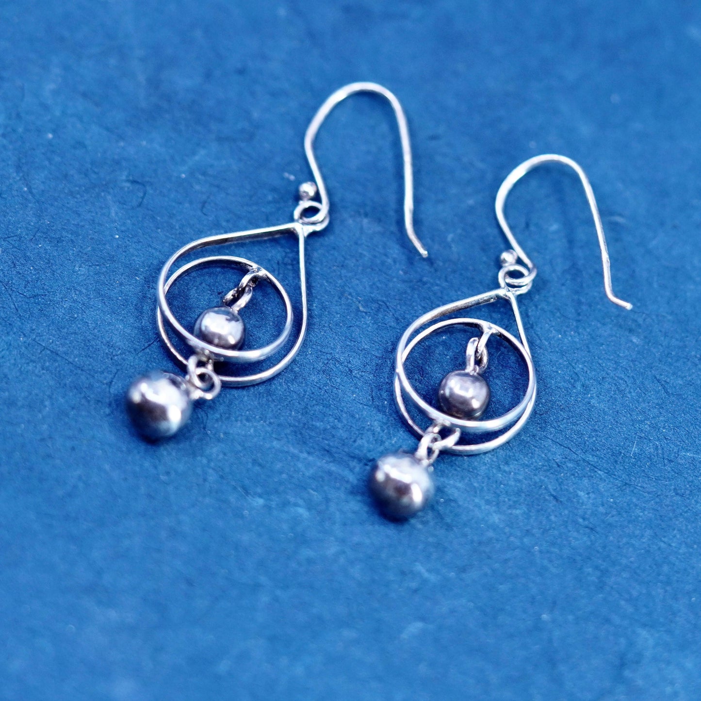 Sterling silver Handmade earrings, entwined 925 teardrop dangled with beads