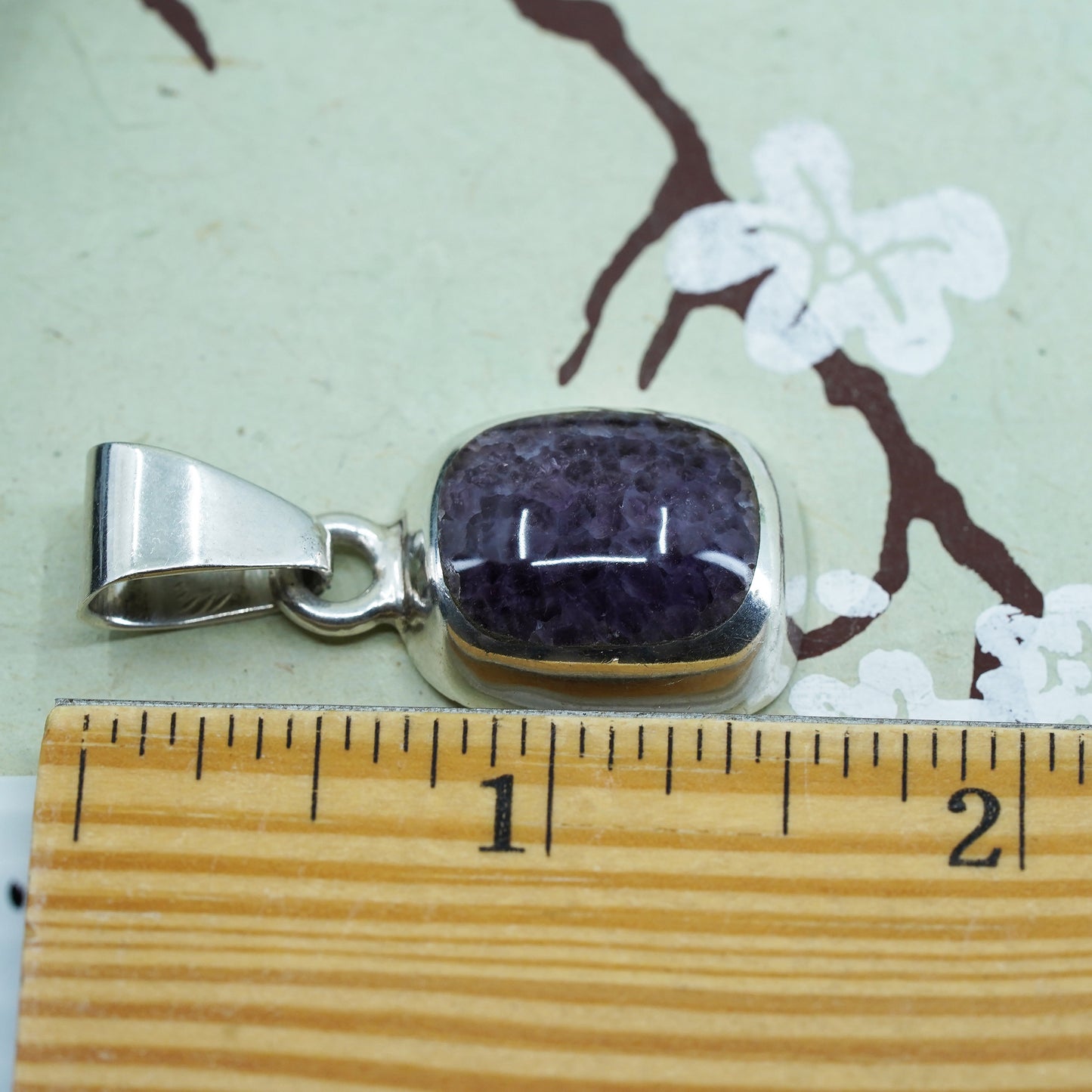 Vintage Mexican Sterling 925 silver handmade pendant with amethyst inlay