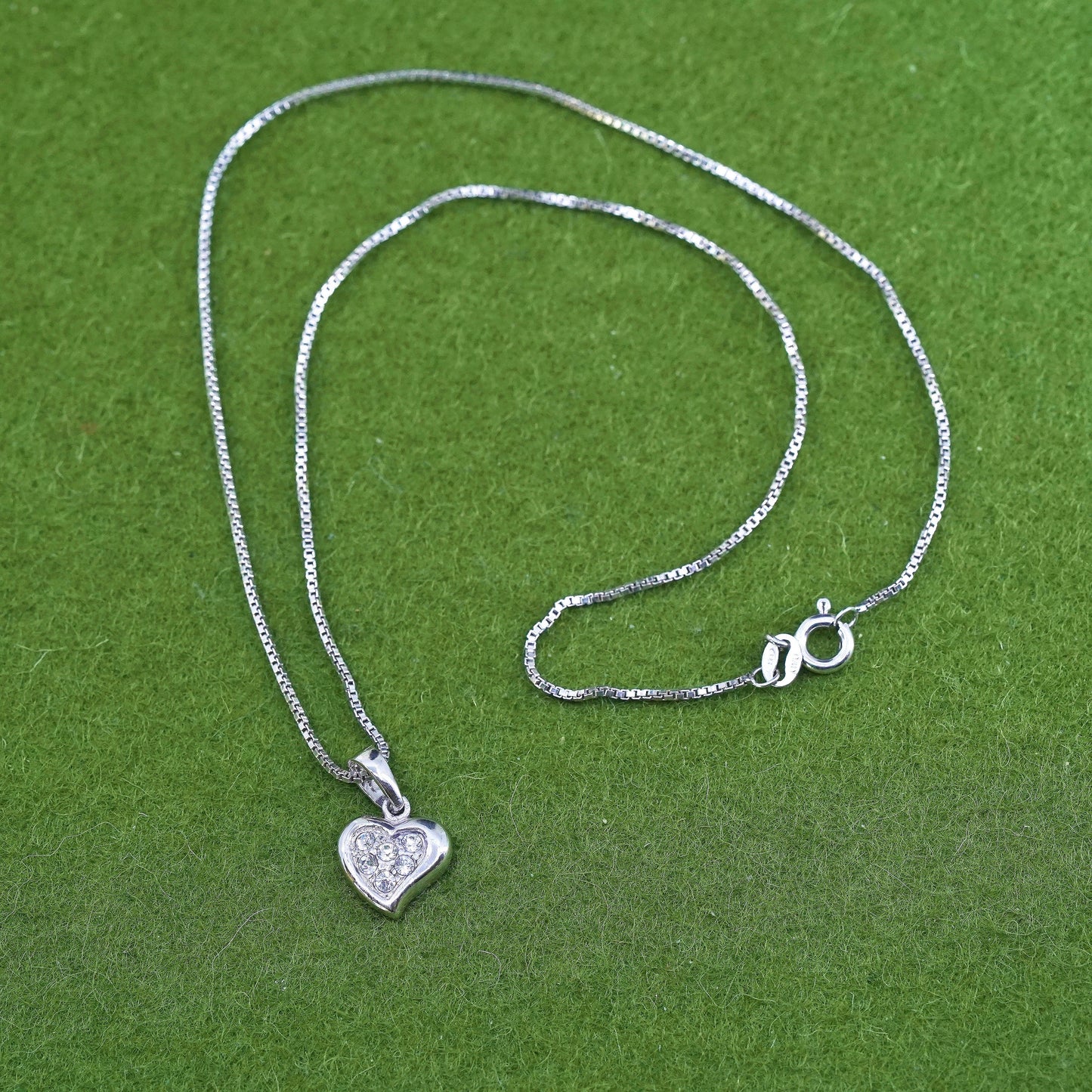 16”, Vintage sterling silver box chain necklace with cluster Cz heart pendant