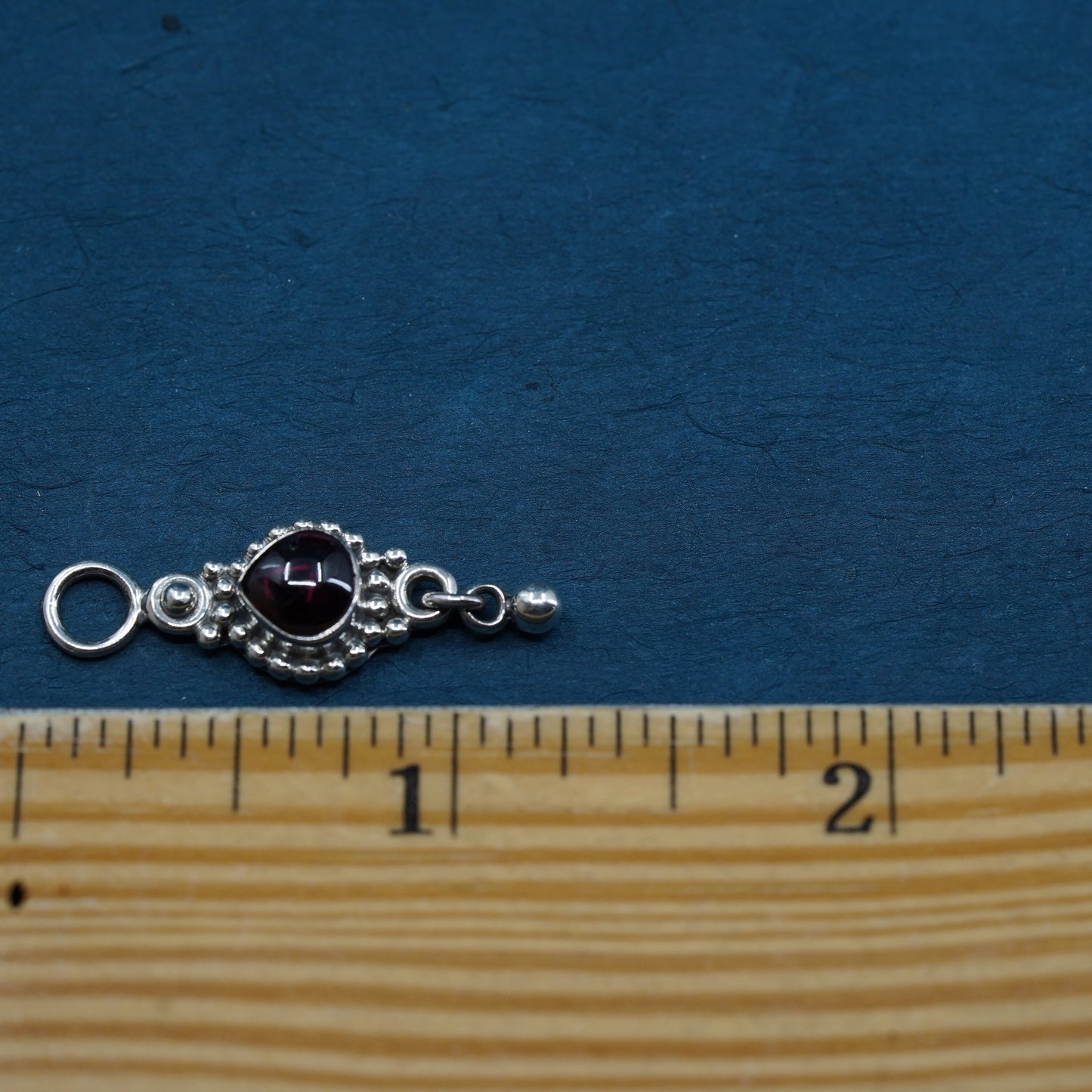 Vintage DP Sterling 925 silver handmade pendant with garnet and beads around