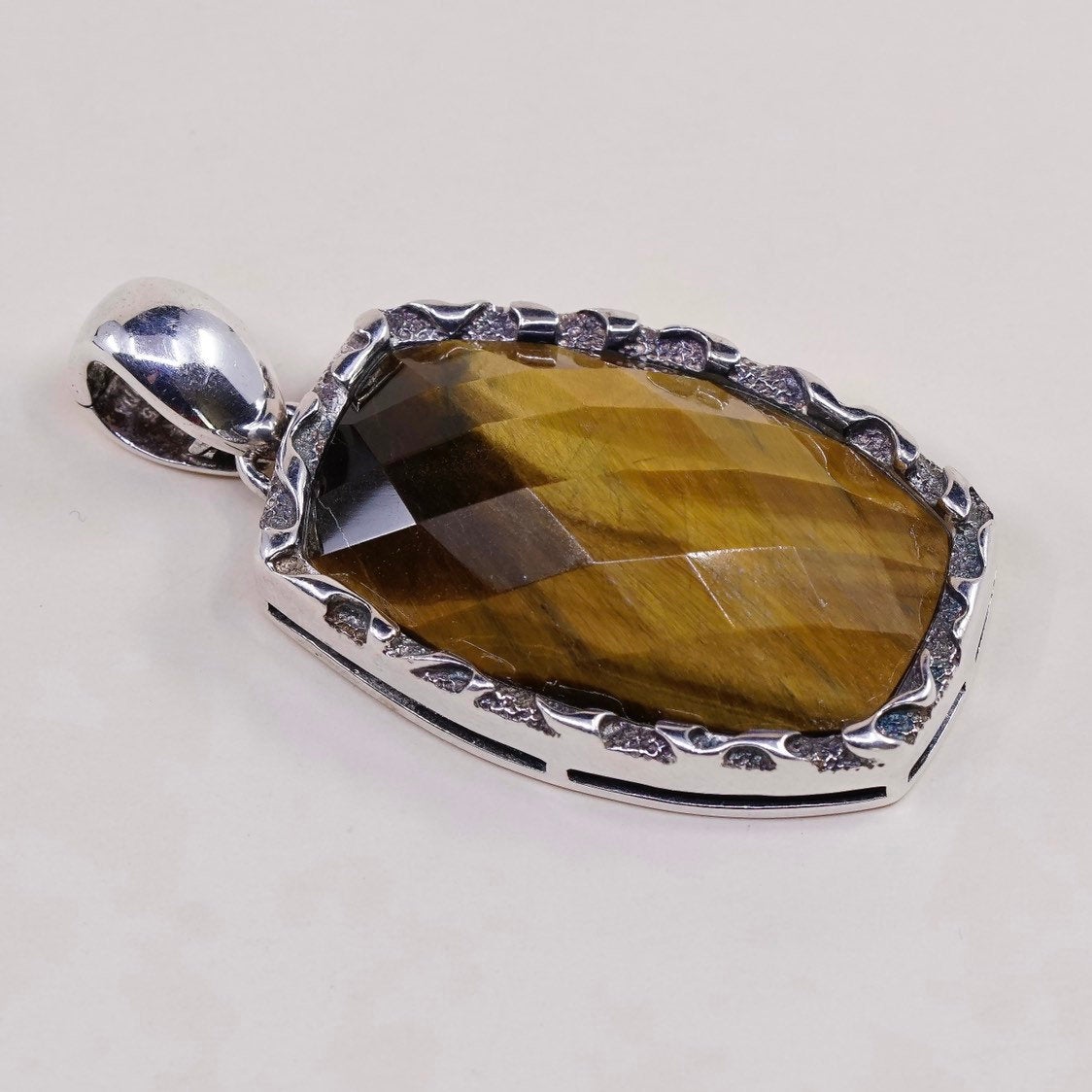 VTG WK sterling silver pendant, cushion cut golden tiger eye 925 pendant