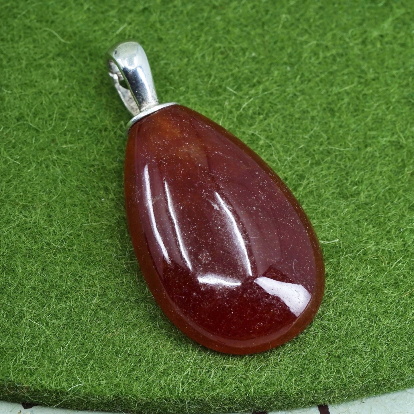 Vintage sterling silver 925 handmade teardrop pendant with carnelian