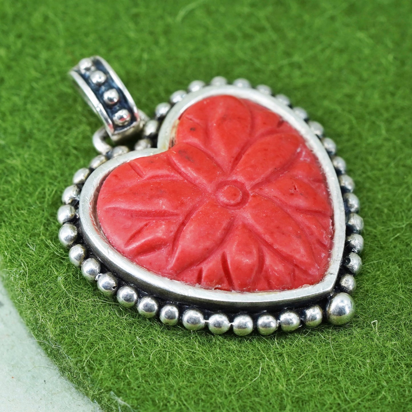 Vintage Sterling silver 925 carved red cinnabar heart pendant with beads around