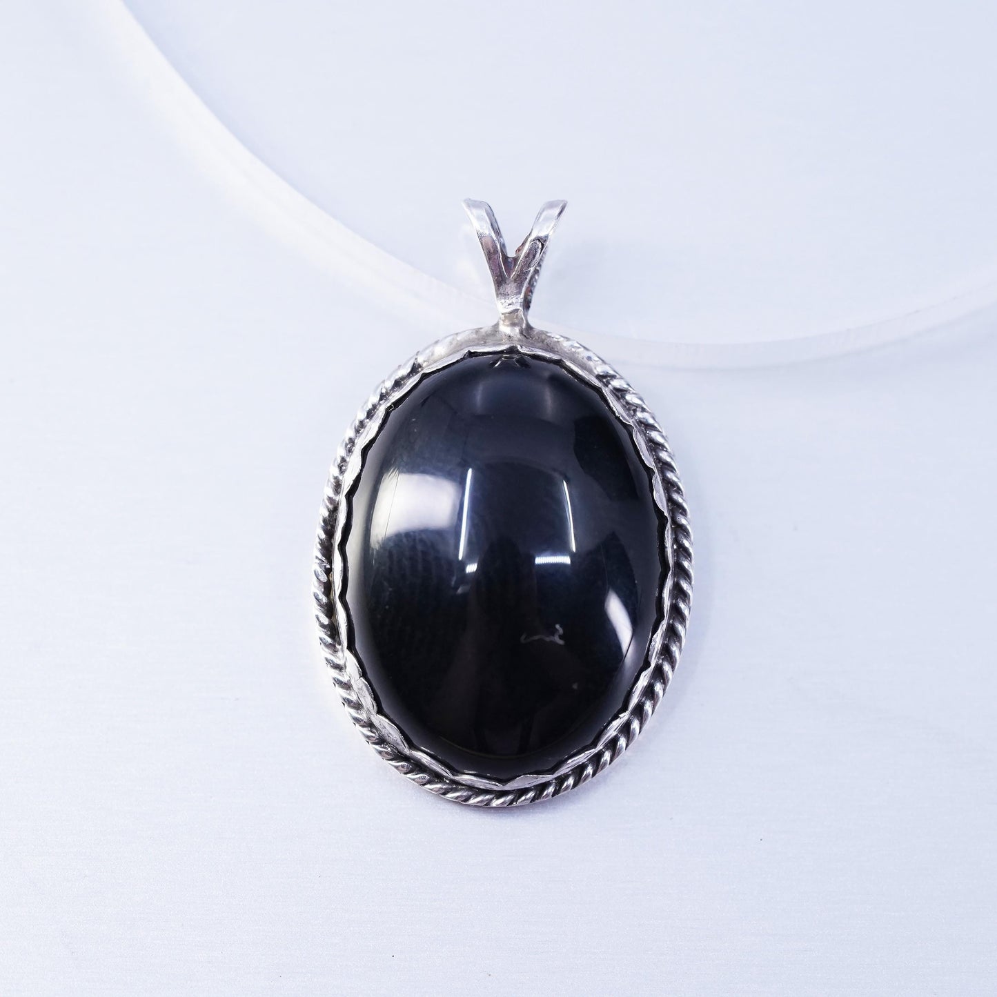 Vintage Native American southwestern WF sterling 925 silver oval pendant onyx