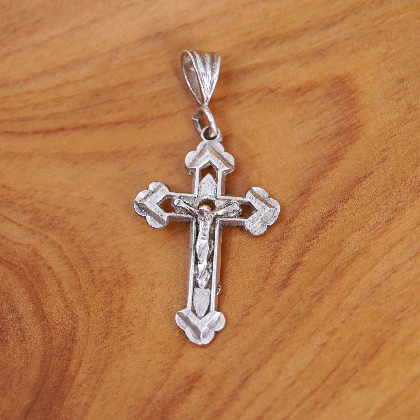 Vintage Sterling silver handmade pendant, 925 cross with Jesus