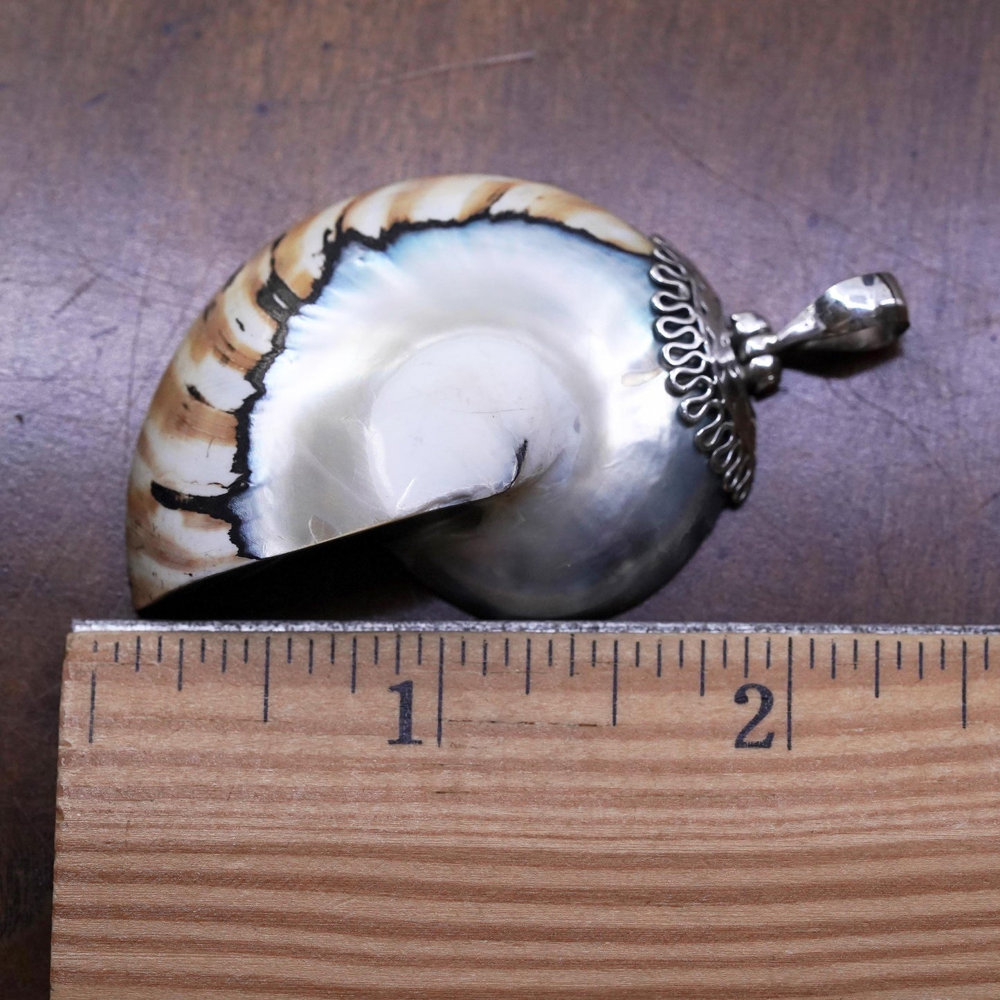 Vintage Mexican Sterling 925 silver handmade pendant with fossil shell inlay