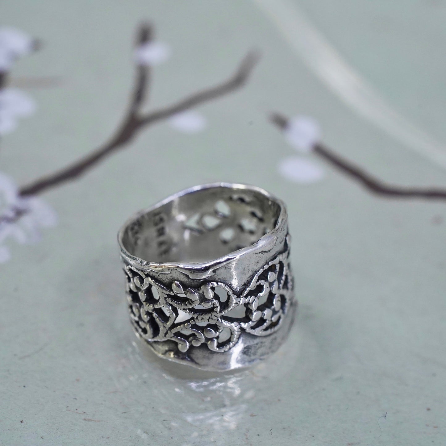 Size 4.25, vintage Israel Pz Or Paz Sterling silver ring, 925 wide band floral