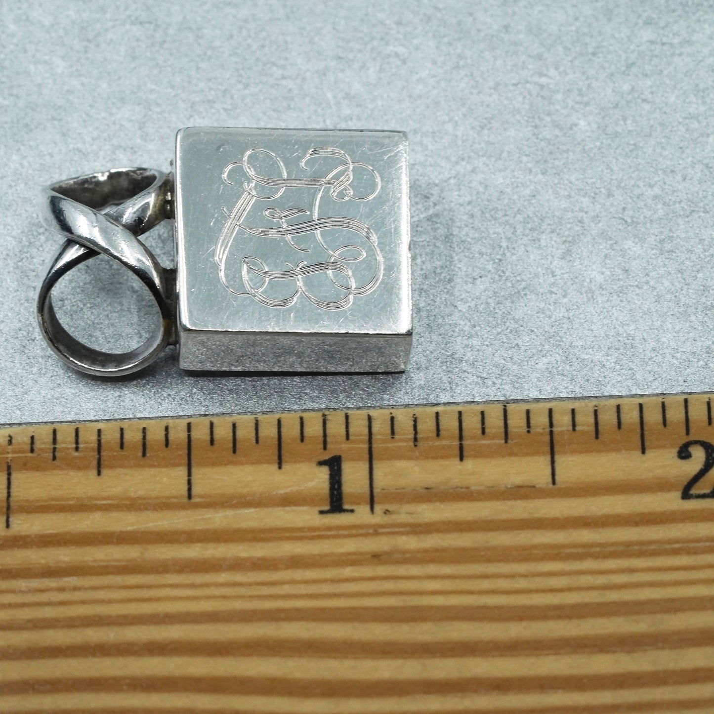 Mexico Sterling 925 silver charm pendant, initial monogram “GFL”