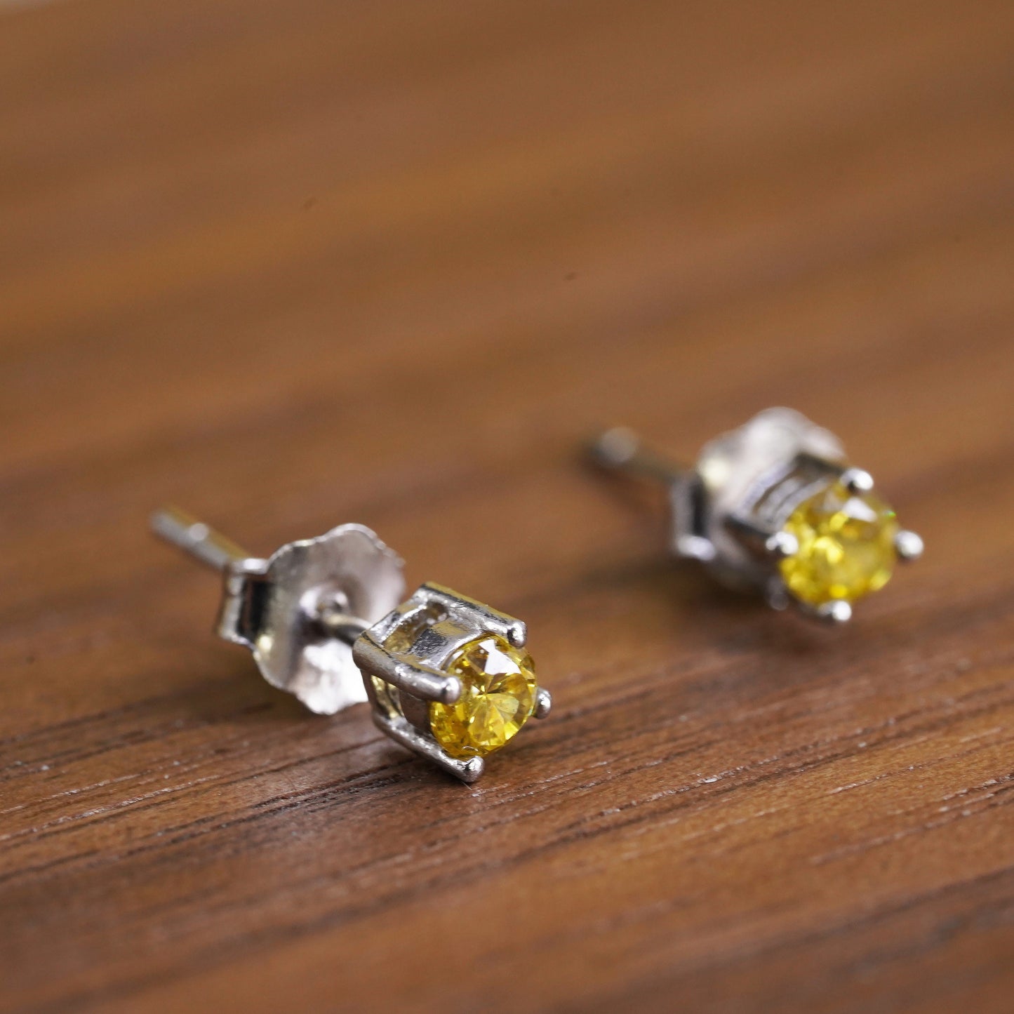 2mm, Vintage Sterling silver handmade earrings, 925 studs with citrine