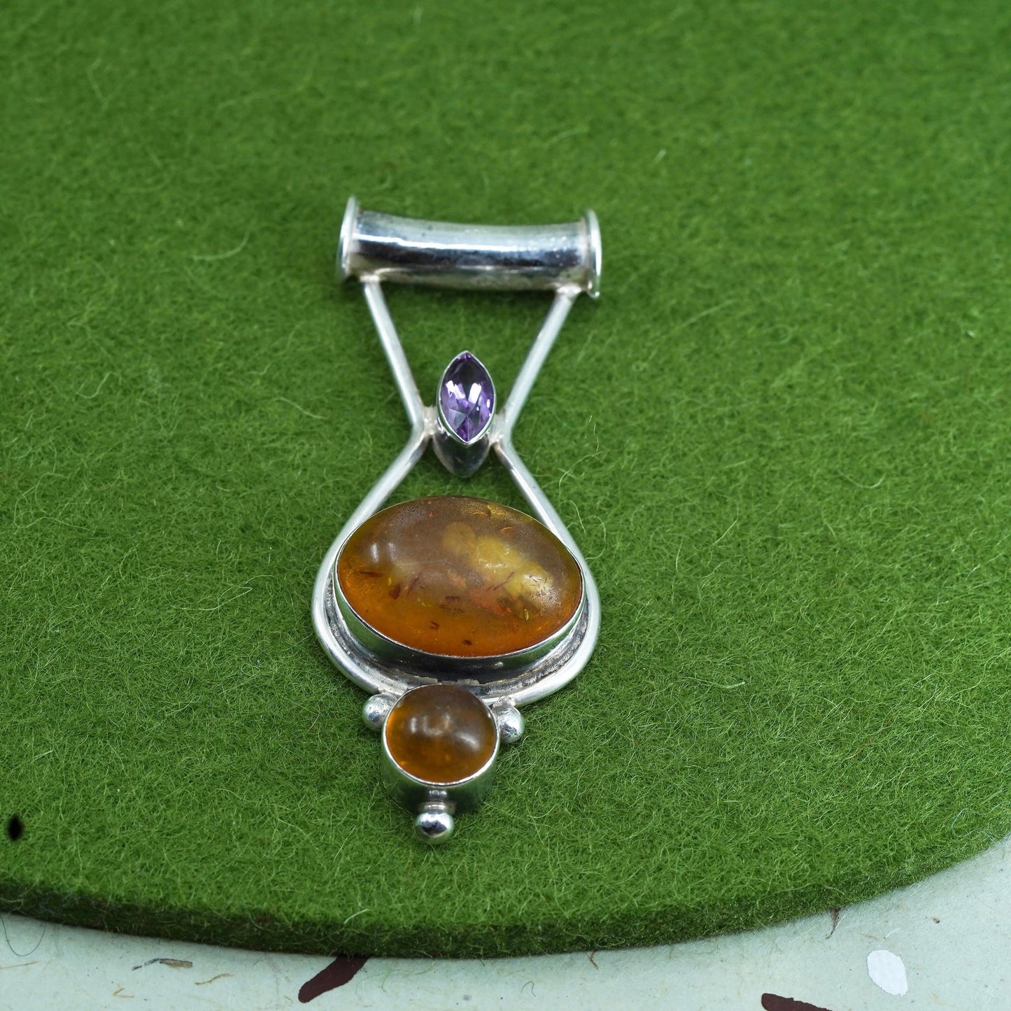 Vintage Sterling 925 silver handmade pendant with oval amber and amethyst