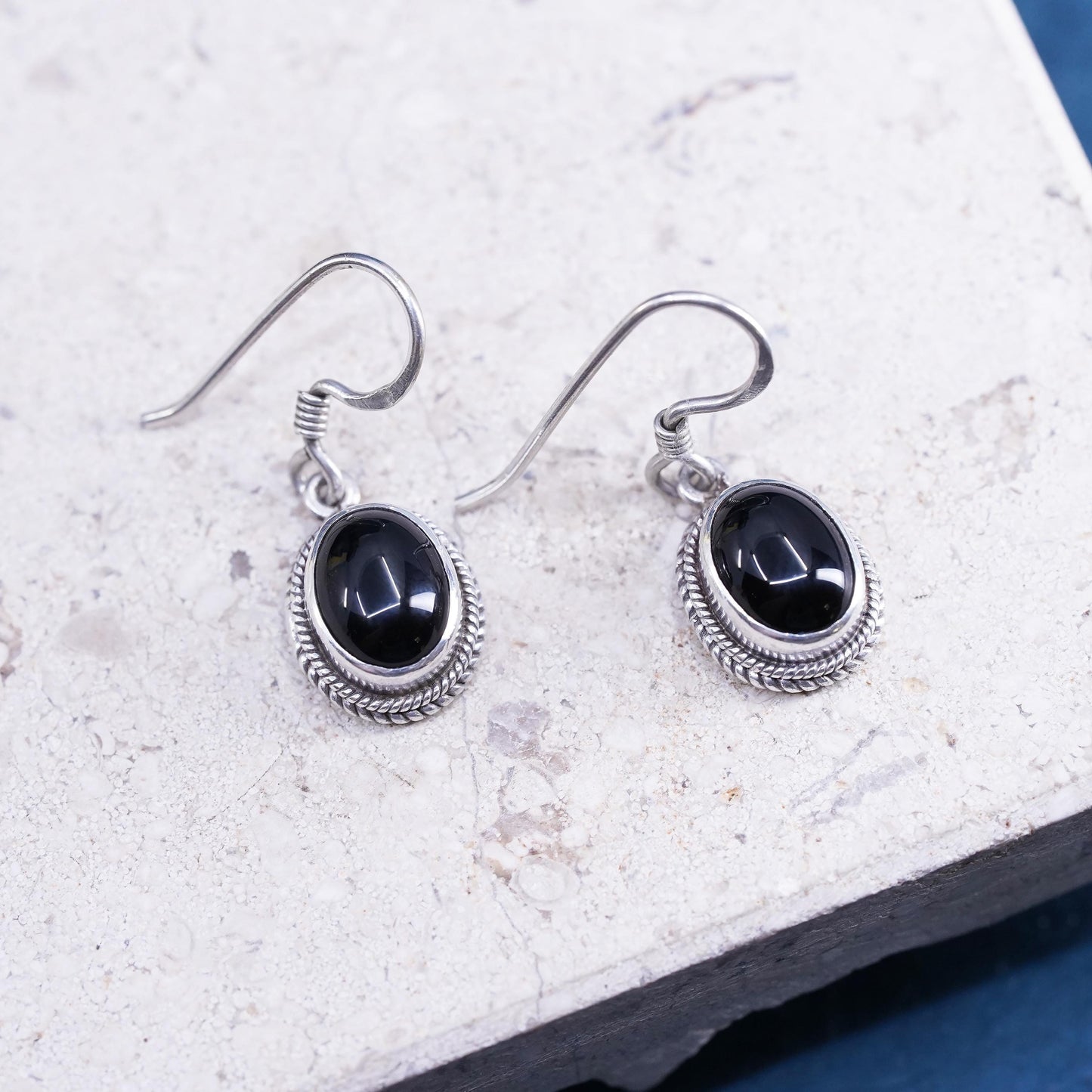 Vintage Sterling 925 Silver Handmade Earrings with oval onyx and cable around